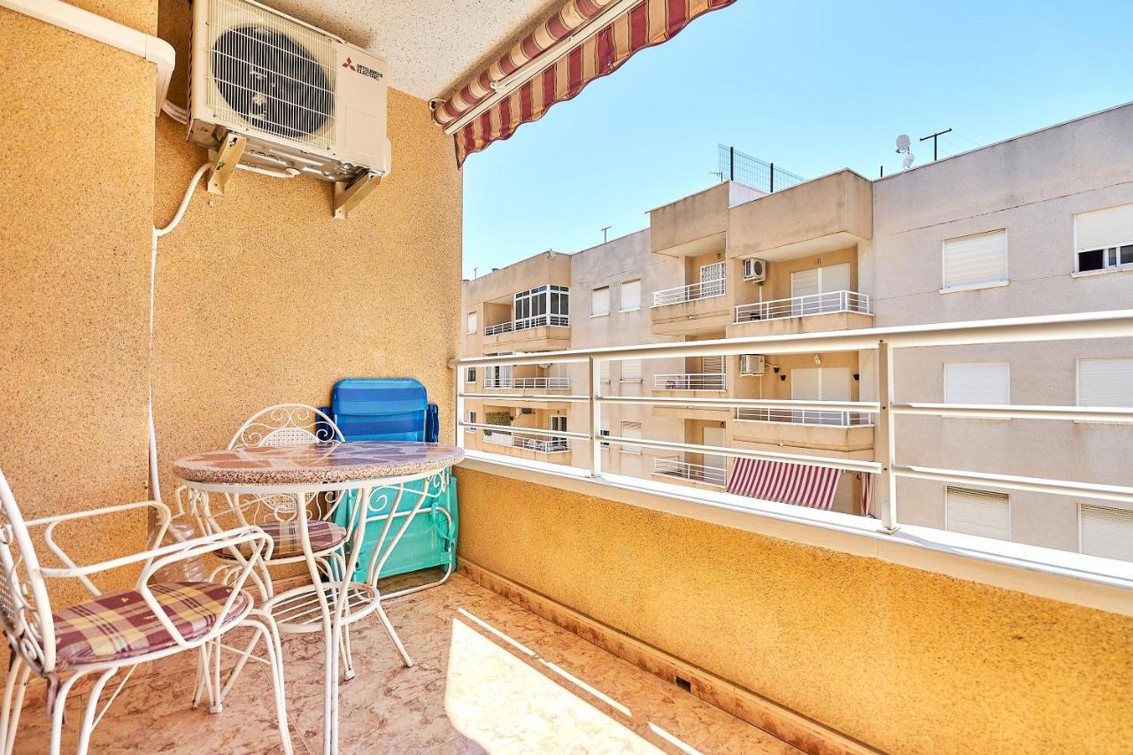 Espanhouse David 2 Bedroom Apartment Torrevieja With Pool المظهر الخارجي الصورة